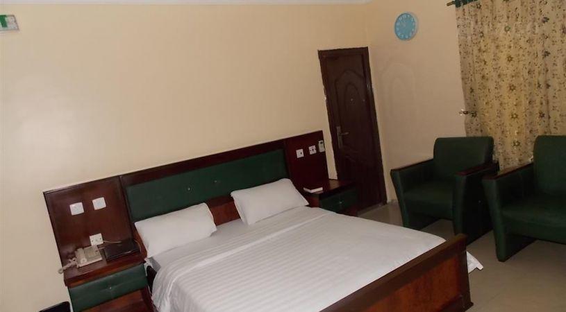 Newcastle Hotel Abuja Exterior photo